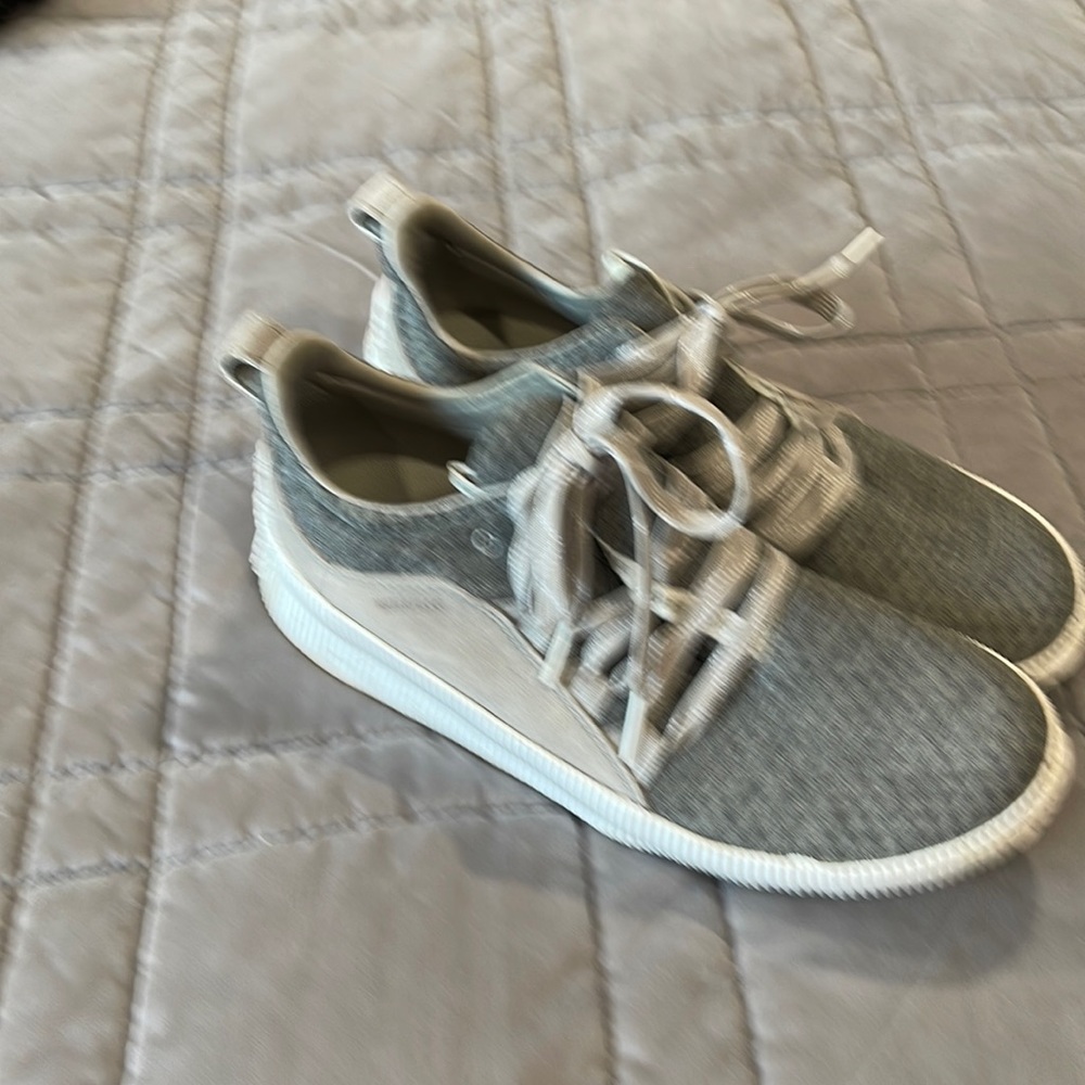 Sorel sneakers
